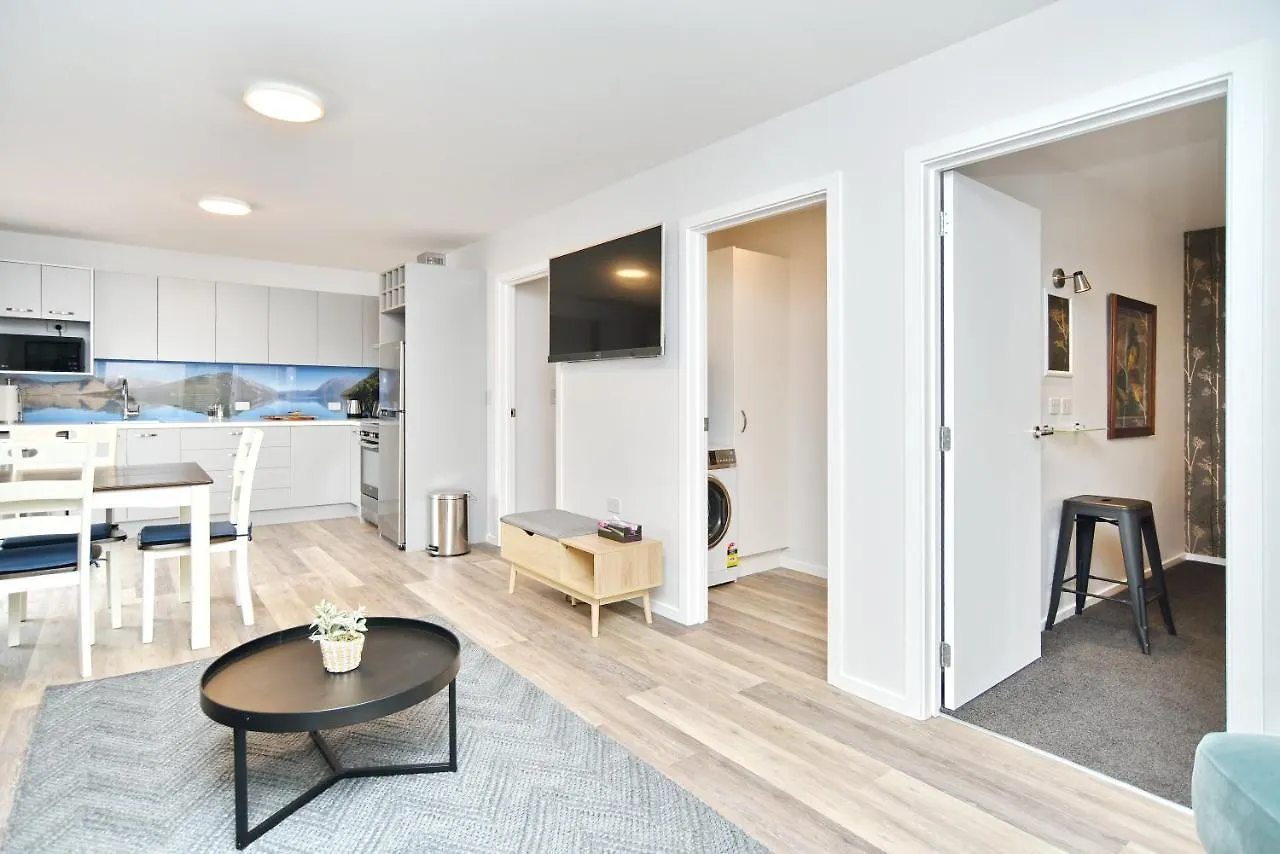 Brockworth Place - Christchurch Holiday Homes